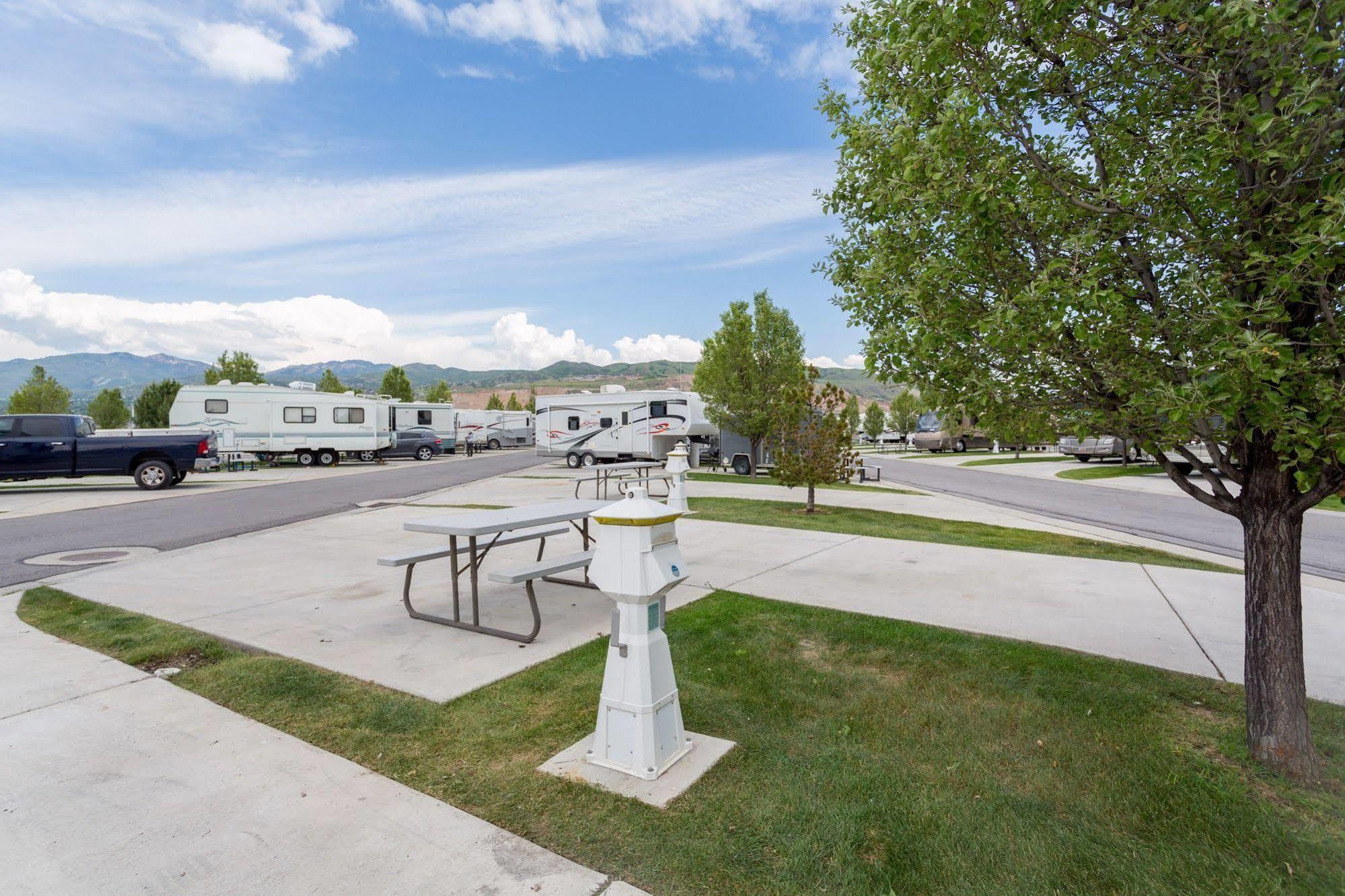 Pony Express Rv Resort North Salt Lake Экстерьер фото
