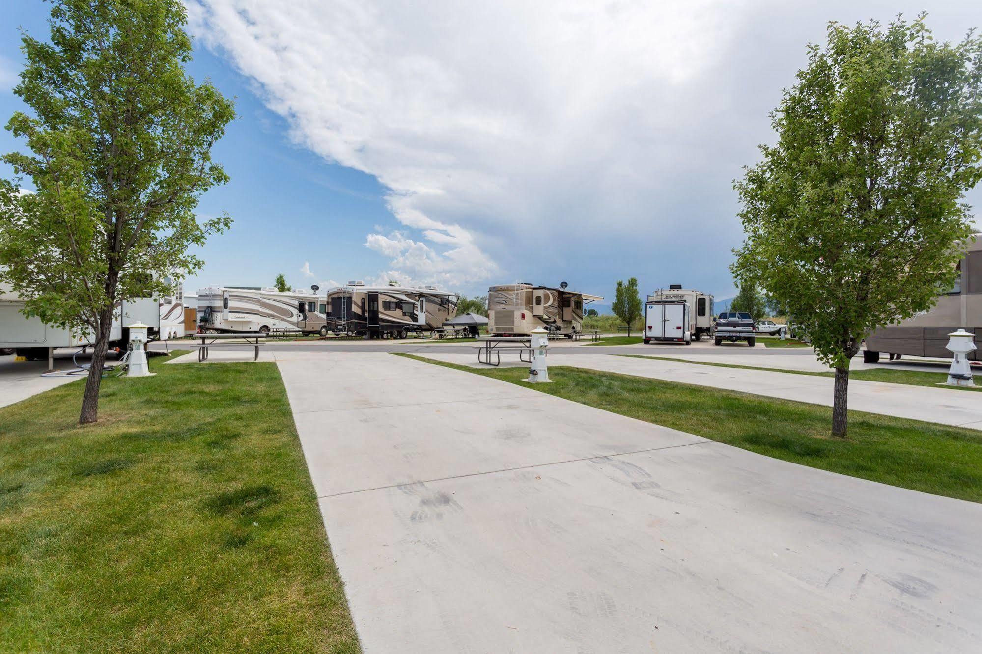 Pony Express Rv Resort North Salt Lake Экстерьер фото