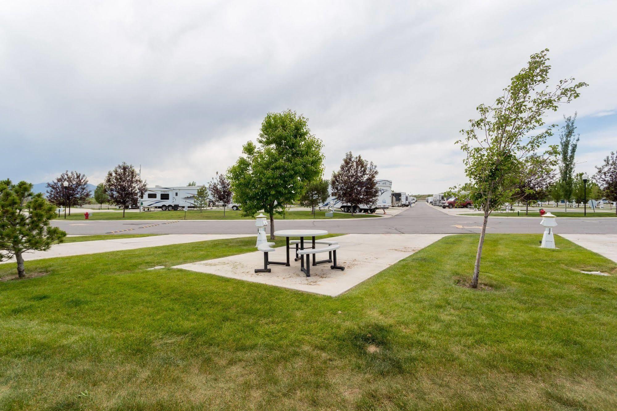 Pony Express Rv Resort North Salt Lake Экстерьер фото